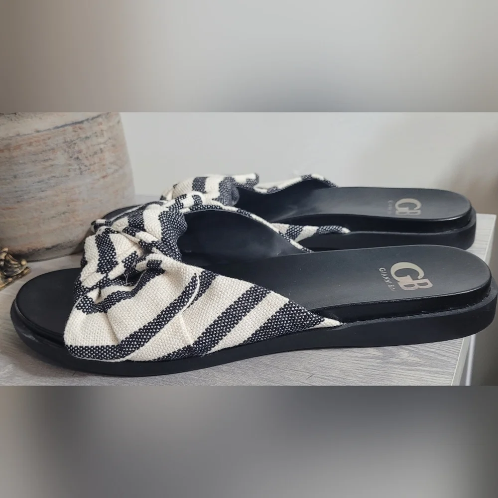 Gianni Bini chic slide